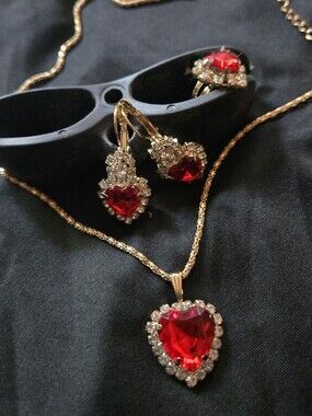 Gold-tone Red Heart-shaped Crystal Jewelry Set